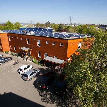 Greencity Boardinghouse Freiburg im Breisgau Buitenkant foto